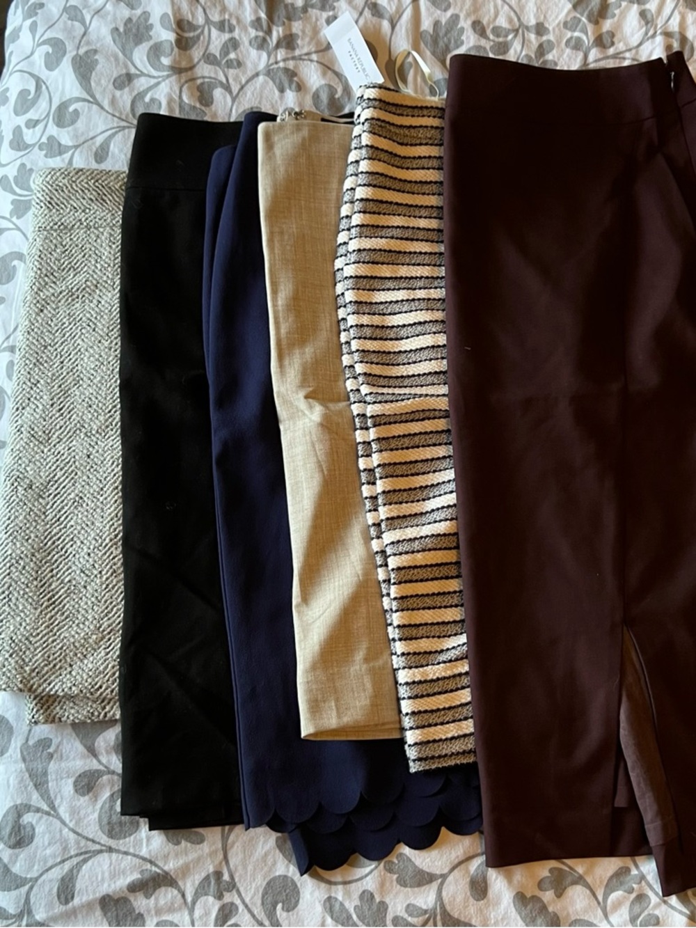 Six name brand women’s skirts